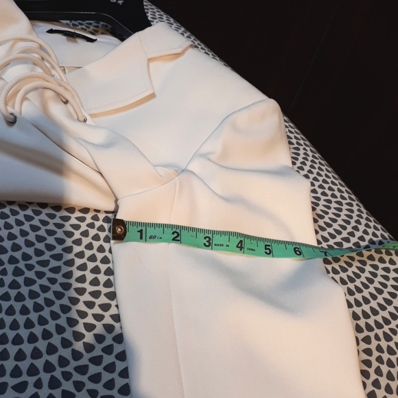 Theory Admiral Lace-Up Crepe Jacket - Picture 13 of 16